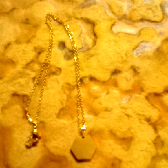 18k Gold Plated Necklace - Picture 1 of 4